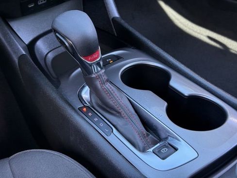 Used 2024 Chevrolet Malibu RS FWD image 20