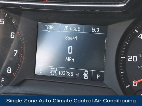 Used 2021 Chevrolet TrailBlazer LT w/ Convenience Package AWD/4WD image 6