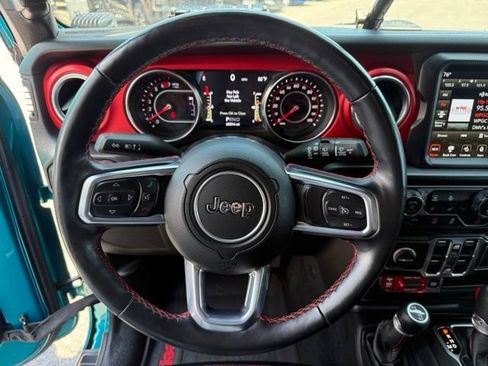 Used 2020 Jeep Wrangler Unlimited Rubicon AWD/4WD image 31