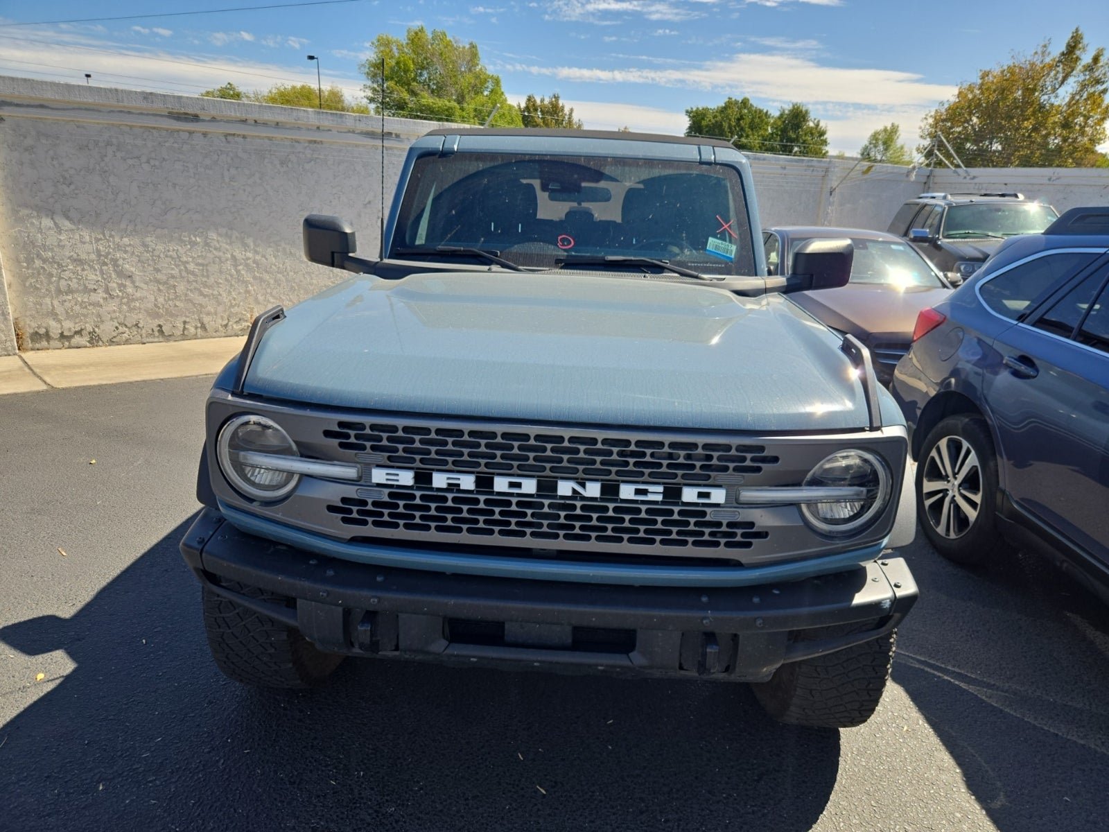 Used 2023 Ford Bronco Badlands w/ Sasquatch Package AWD/4WD image 2