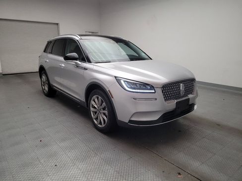 Used 2020 Lincoln Corsair FWD w/ Premium Package image 13