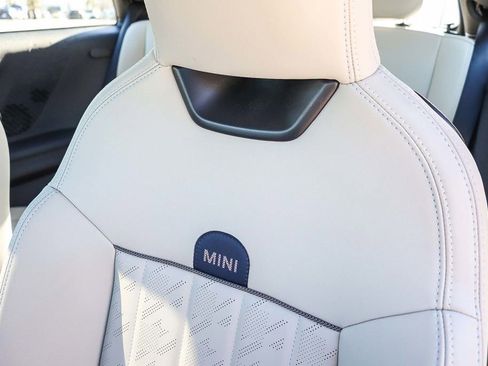 Used 2025 MINI Cooper S image 29