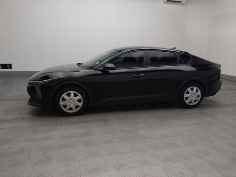 Used 2025 Kia K4 FWD image 2