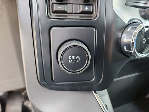 New 2025 Ford F150 XLT w/ Equipment Group 301A Standard image 13