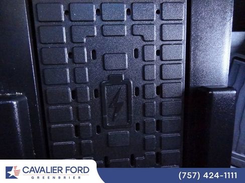 Used 2024 Ford F350 Platinum AWD/4WD image 37