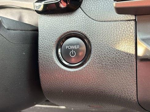 Used 2025 Toyota Camry LE FWD image 11