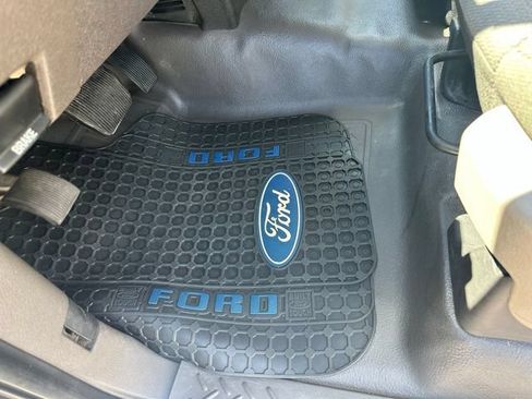 Used 2010 Ford F150 XL RWD image 27