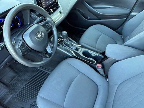 Used 2022 Toyota Corolla LE FWD image 9