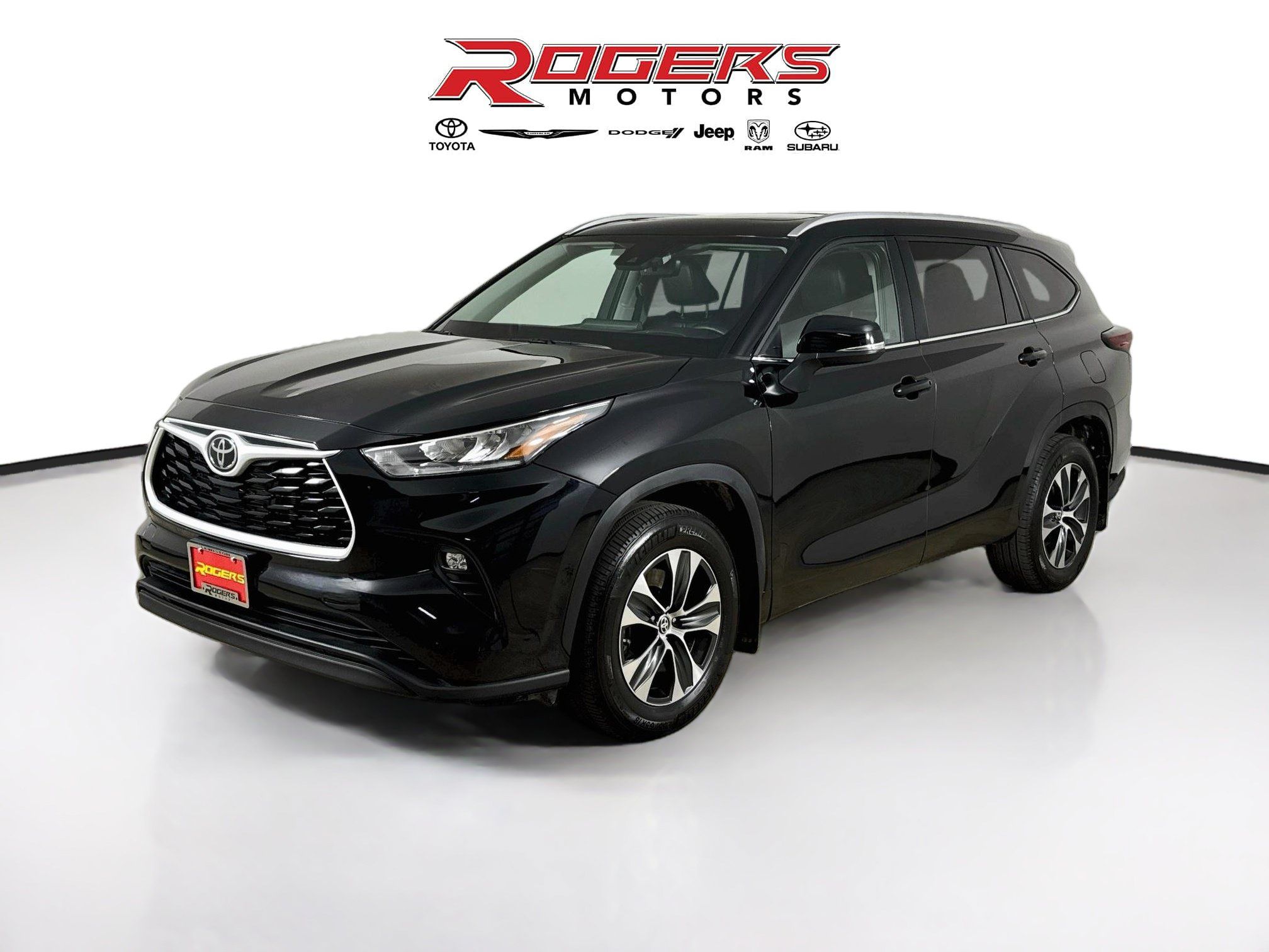 Used 2026 Toyota Highlander XLE AWD/4WD image 8
