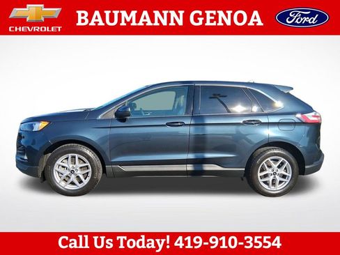 Used 2024 Ford Edge SEL w/ Convenience Package AWD/4WD image 2