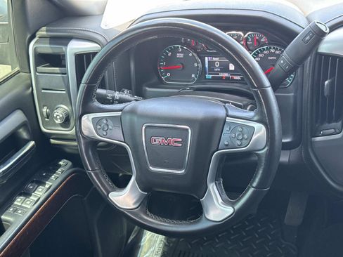 Used 2017 GMC Sierra 1500 SLE w/ SLE Value Package image 10