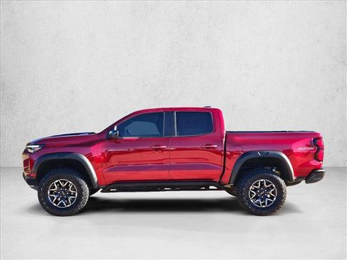 Used 2024 Chevrolet Colorado ZR2 w/ Safety Package image 9