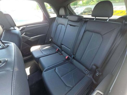 Used 2022 Audi Q3 2.0T Premium Plus AWD/4WD image 5