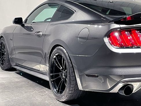 Used 2017 Ford Mustang GT w/ GT Performance Package RWD image 35
