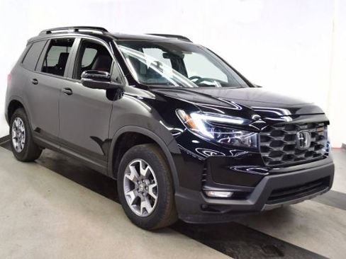 Used 2022 Honda Passport TrailSport image 5