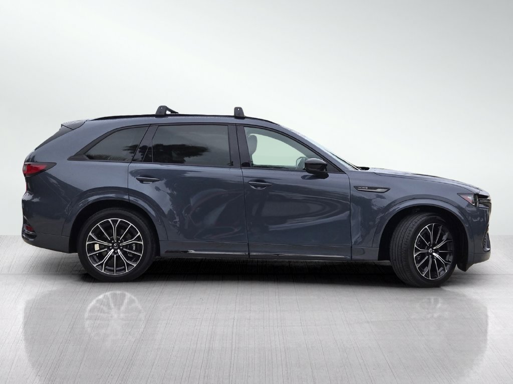 Certified 2025 MAZDA CX-70 3.3 Turbo S w/ Premium Package AWD/4WD image 3