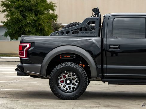 Used 2020 Ford F150 Raptor w/ Equipment Group 802A Luxury AWD/4WD image 24