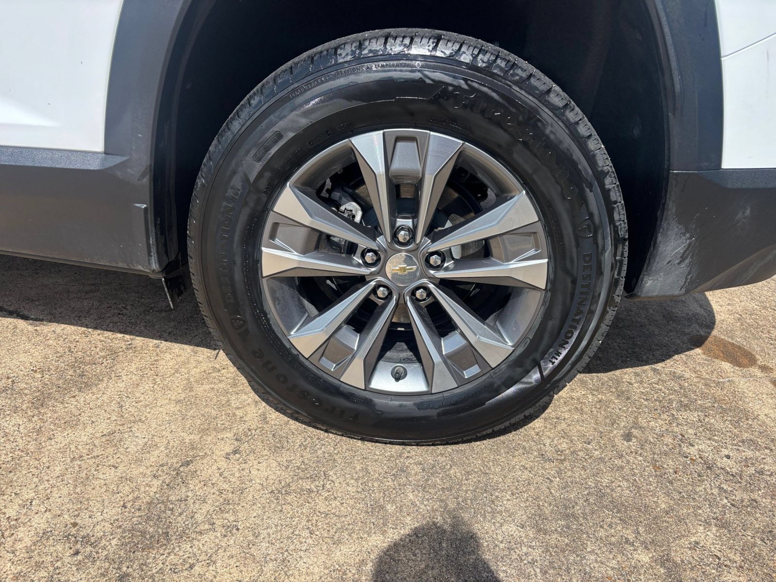 Used 2025 Chevrolet Equinox LT FWD image 30