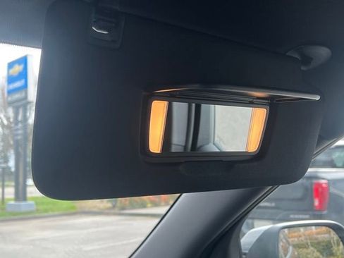 New 2026 Chevrolet Traverse LT w/ Midnight/Sport Edition image 36