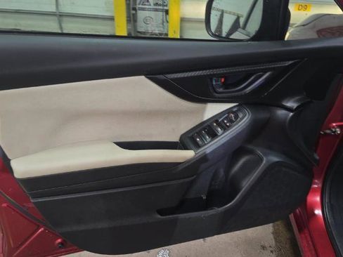 Used 2018 Subaru Impreza 2.0i Premium image 13