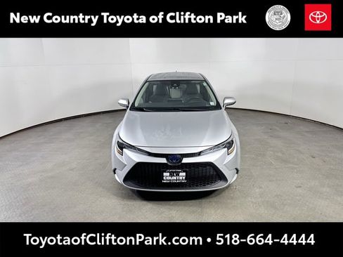 Used 2020 Toyota Corolla LE image 8