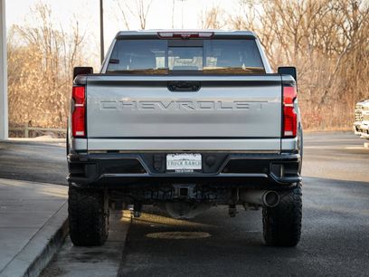 Used 2024 Chevrolet Silverado 2500 ZR2 w/ Technology Package