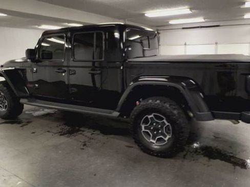Used 2023 Jeep Gladiator Mojave w/ Trailer Tow Package AWD/4WD image 6