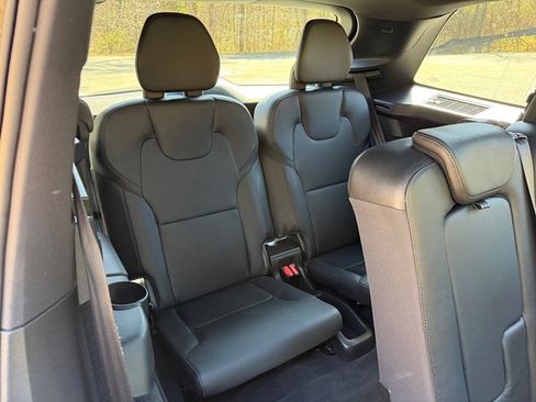 Used 2019 Volvo XC90 T6 Momentum w/ Protection Package Premier image 20