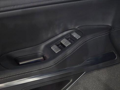 New 2025 Lincoln Navigator Reserve w/ Jet Appearance Package image 16