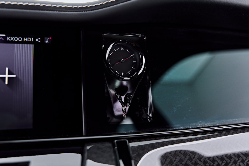 Used 2025 Rolls-Royce Cullinan Black Badge AWD/4WD image 89