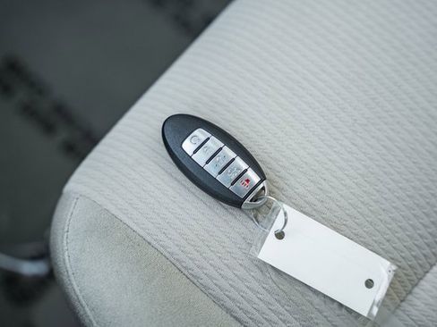 Used 2013 Nissan Altima 2.5 SV w/ 2.5SV Convenience Pkg image 42