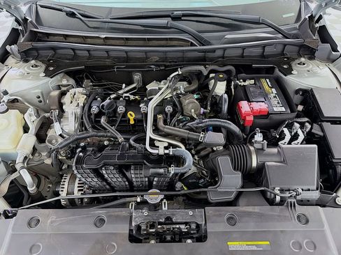 Used 2023 Nissan Altima 2.5 SL FWD image 35