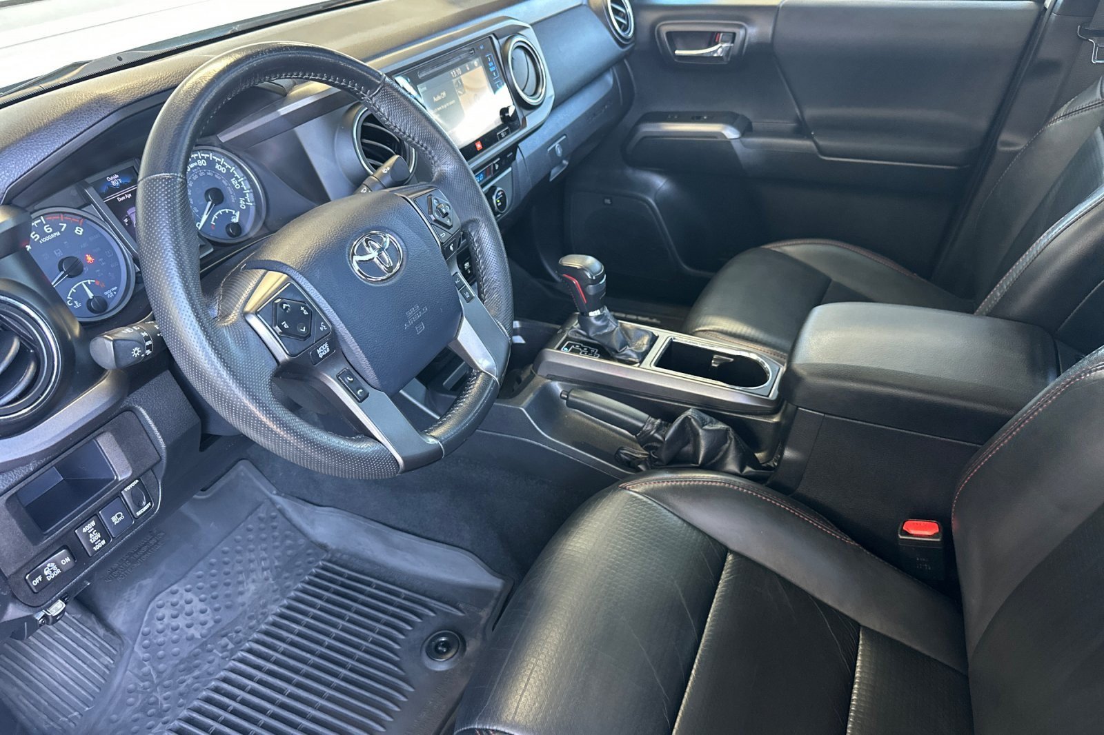 Certified 2019 Toyota Tacoma TRD Pro w/ Desert Air Intake Package AWD/4WD image 9