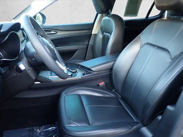 Used 2018 Alfa Romeo Stelvio Ti AWD/4WD image 12