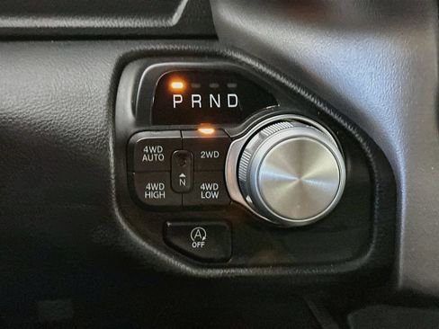 Used 2020 RAM 1500 Laramie w/ Sport Appearance Package AWD/4WD image 16