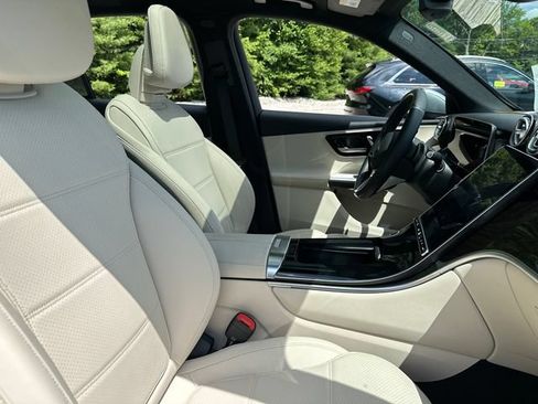 Used 2026 Mercedes-Benz GLC 300 4MATIC image 20