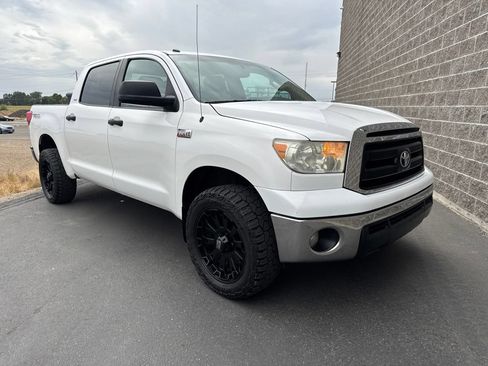 Used 2011 Toyota Tundra 4x4 CrewMax w/ TRD Off-Road Pkg image 3