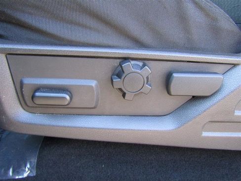 Used 2009 Ford F250 FX4 image 13