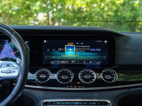 Used 2021 Mercedes-Benz AMG GT 63 S image 26