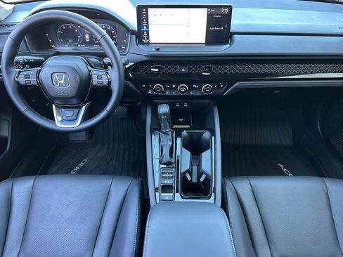 Certified 2025 Honda Accord Touring image 15
