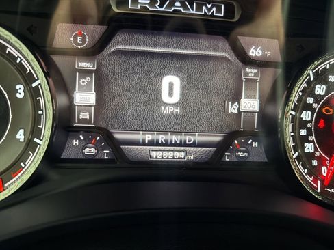 Used 2021 RAM 1500 Limited AWD/4WD image 9