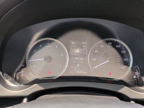 Used 2023 Lexus IS 300 w/ Premium Package RWD image 31