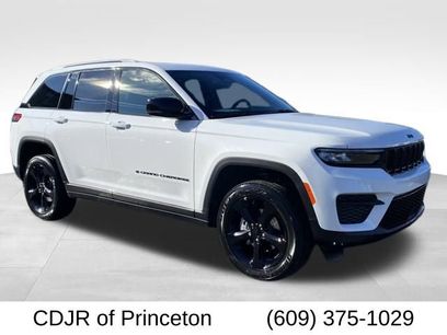 New 2025 Jeep Grand Cherokee Altitude