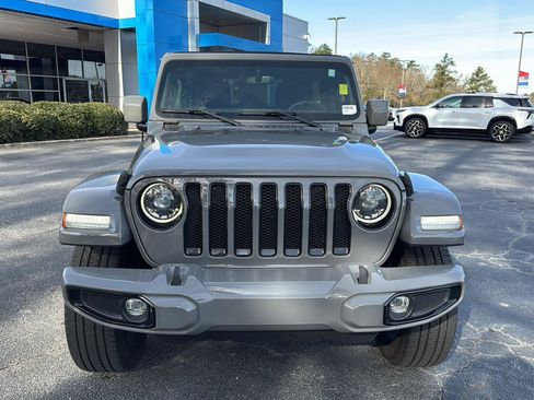 Used 2023 Jeep Wrangler Unlimited Sahara image 7