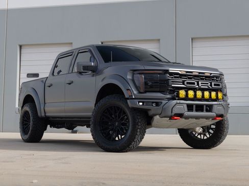 Used 2025 Ford F150 Raptor w/ Equipment Group 803A Raptor R AWD/4WD image 20