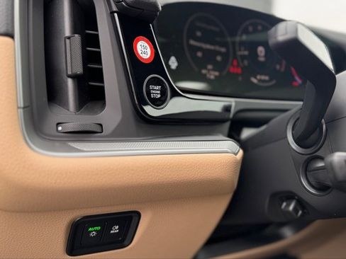 New 2026 Porsche Cayenne image 29