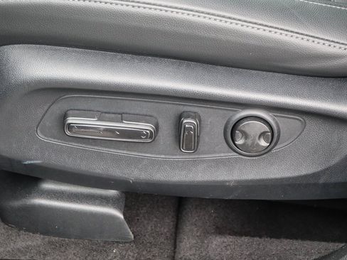 Certified 2025 Honda CR-V EX-L image 22