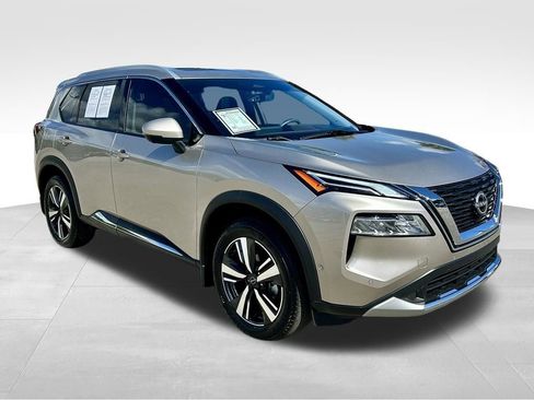 Certified 2023 Nissan Rogue Platinum w/ Platinum Premium Package image 3