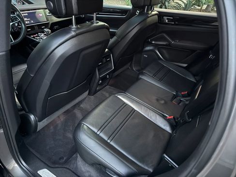 Used 2020 Porsche Cayenne S w/ Premium Package image 46