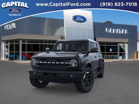 New 2025 Ford Bronco Outer Banks AWD/4WD image 2